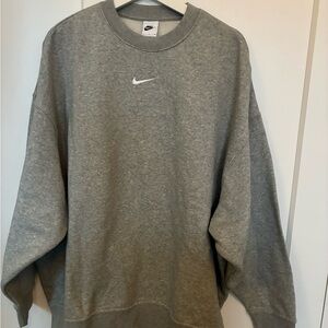 Nike Women's Heather Gray Oversized Pullover